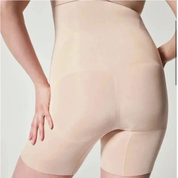 SPANX Oncore Sculpting High-Waisted Mid-Thigh Short Women’s Size Large Nude NWT! - Picture 2 of 15